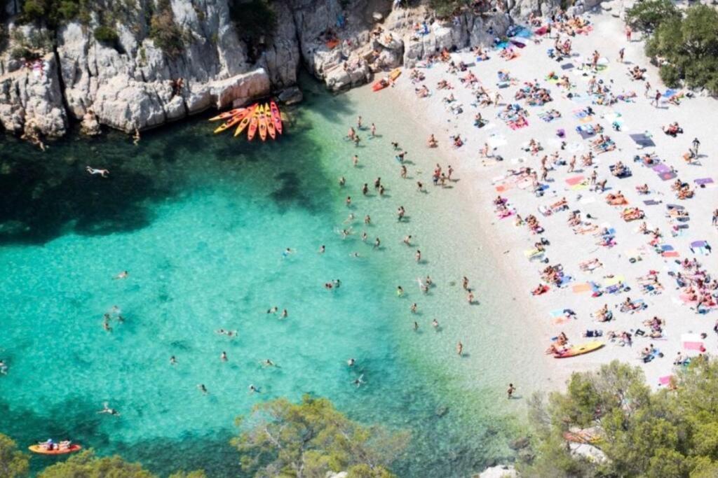 Апартаменти La Favorite - Centre De Cassis - Climatisation Екстер'єр фото
